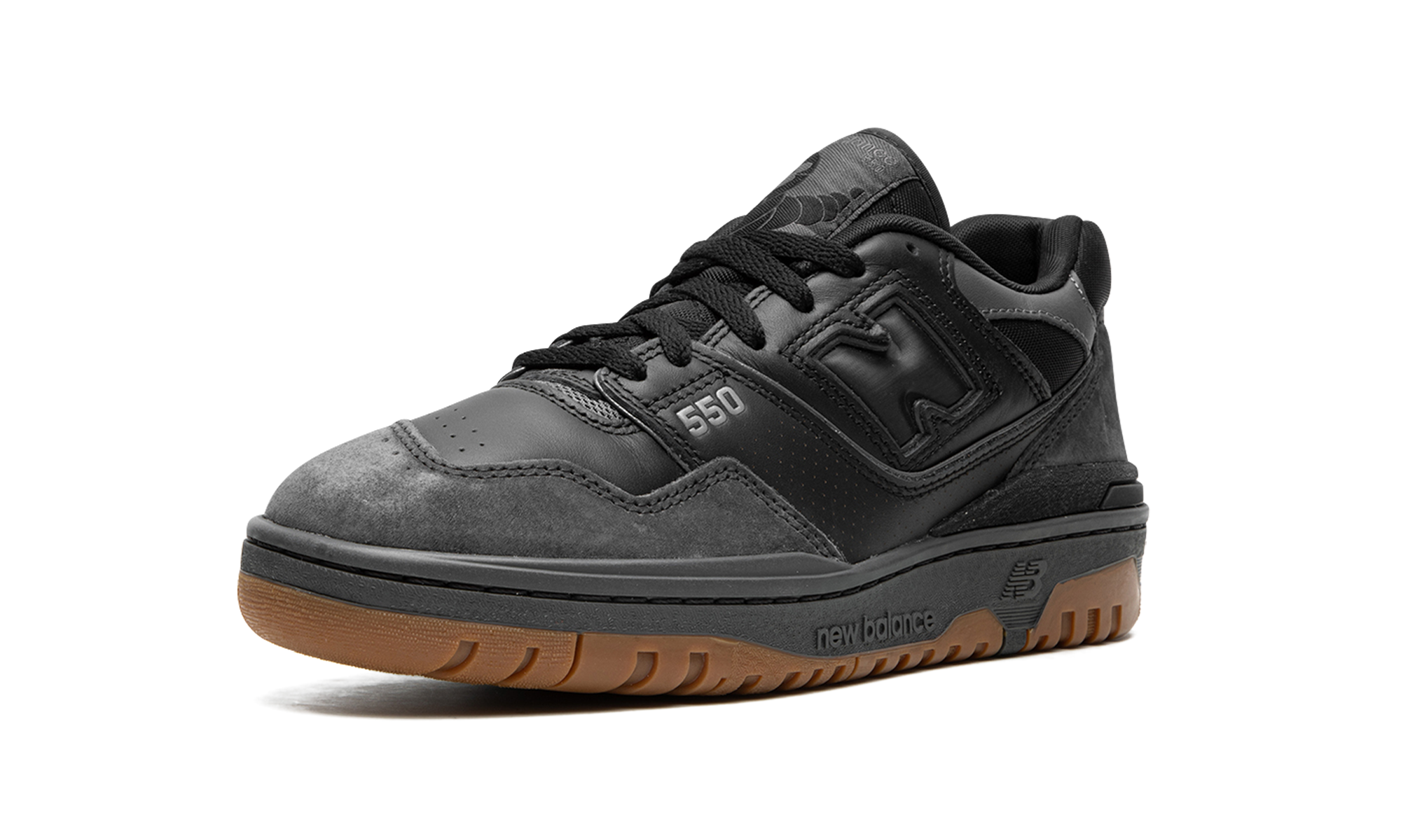550 "Black/gum"