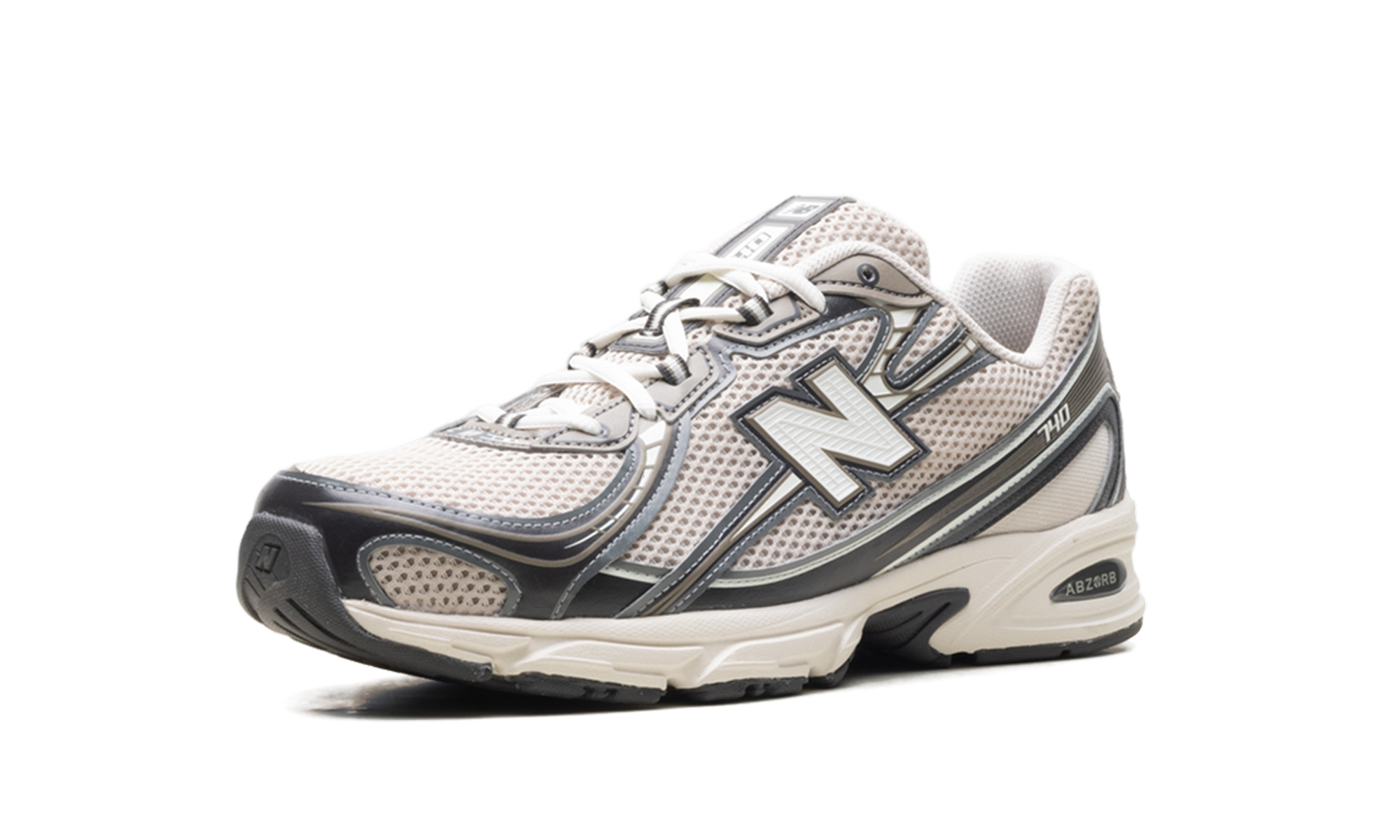 740 "Timberwolf / Timberwolf / White"