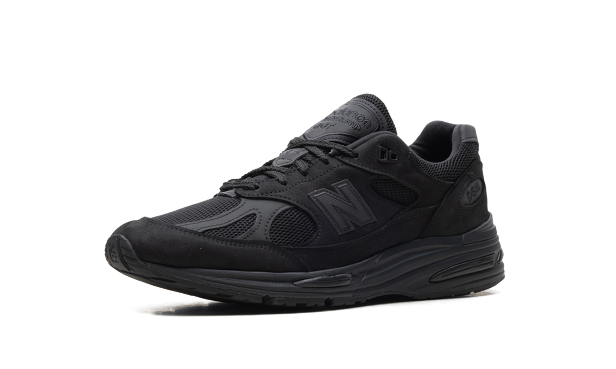 991v2 "Dover Street Market - Triple Black"