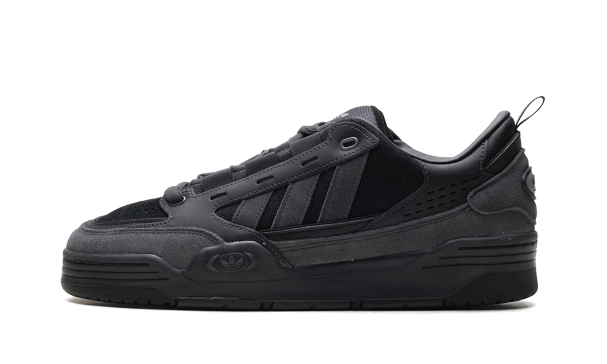 Adi2000 "Core Black / Utility Black / Utility Black"