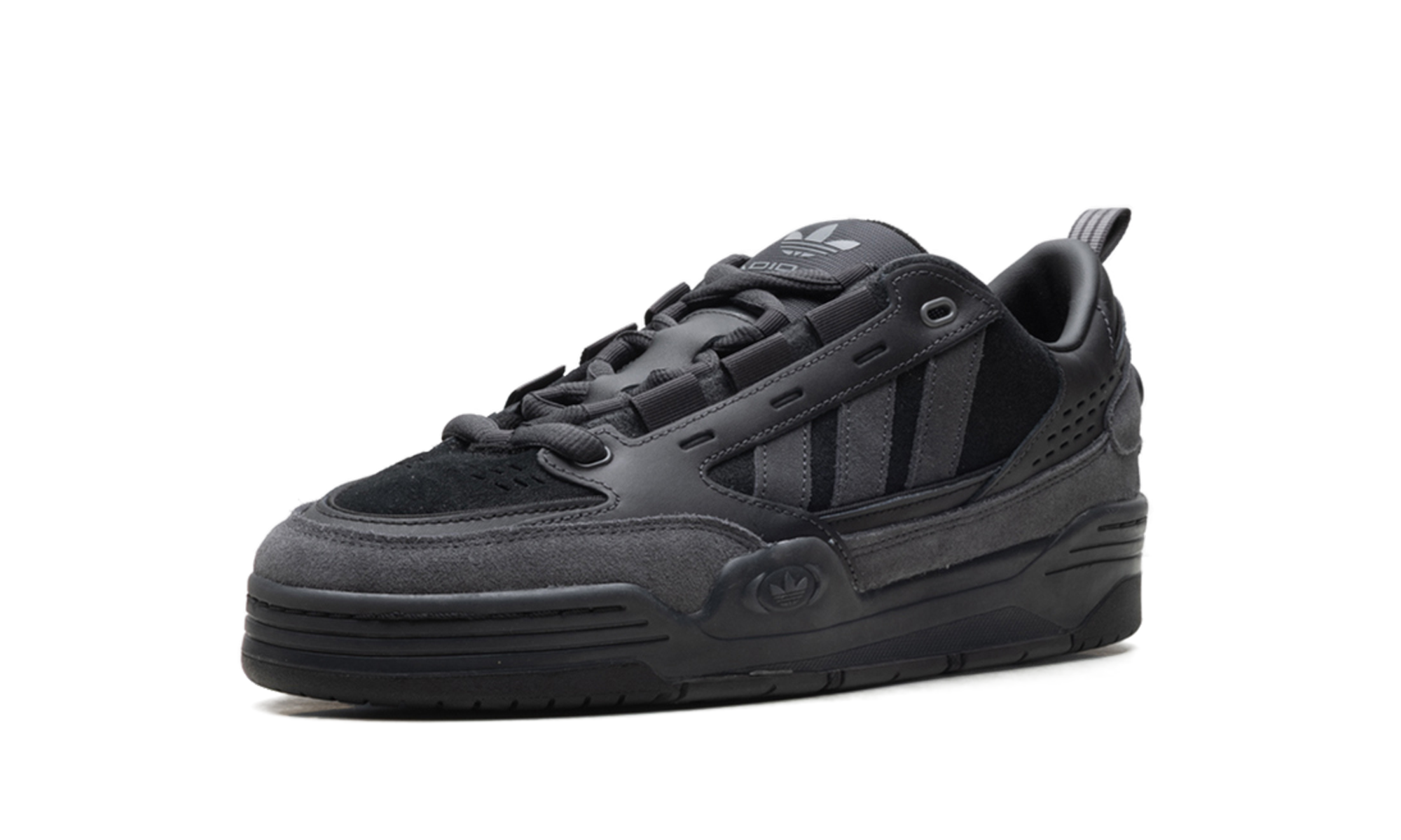 Adi2000 "Core Black / Utility Black / Utility Black"