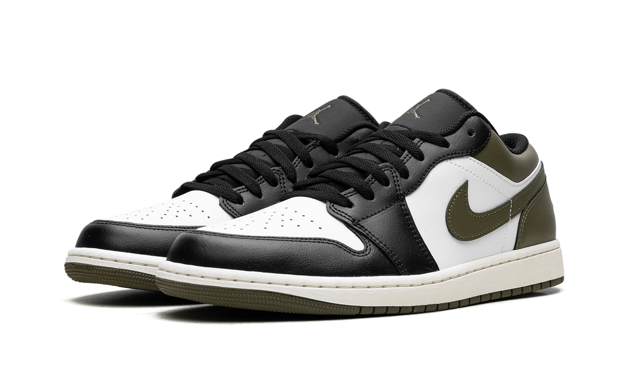 Air Jordan 1 Low "Black Toe Medium Olive"