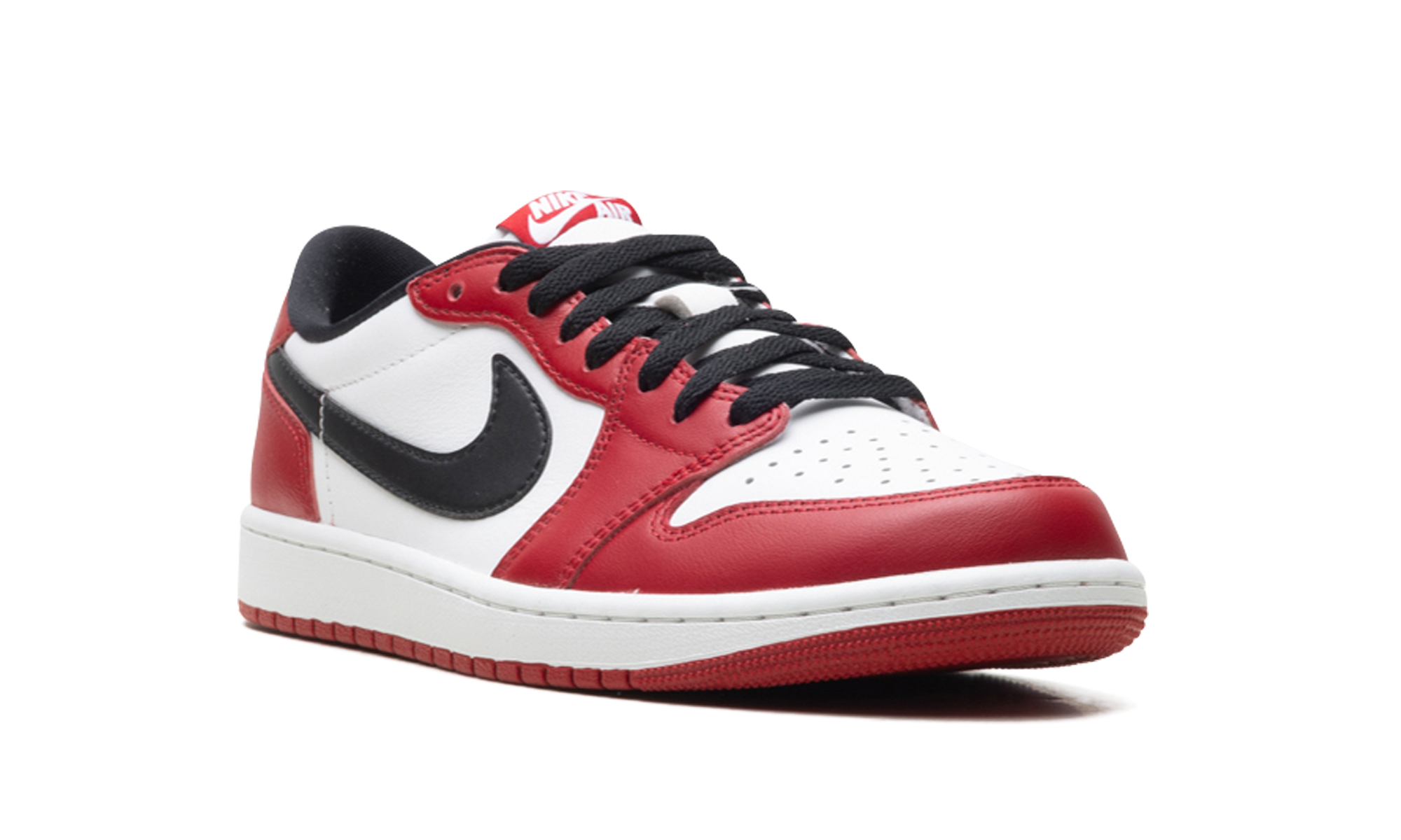 Air Jordan 1 Low OG "Chicago (2025)"