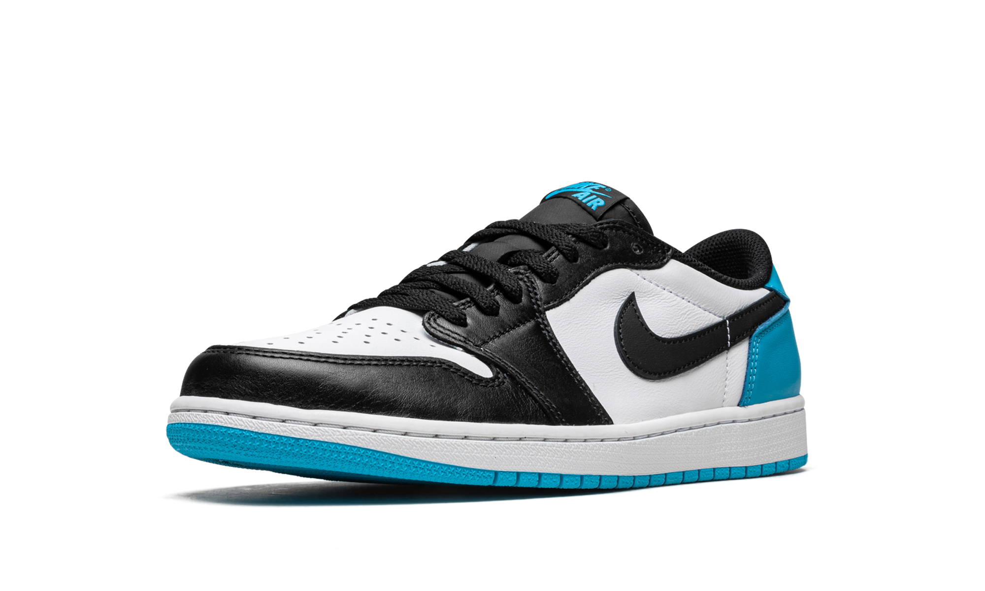 Air Jordan 1 Low OG "Unc"