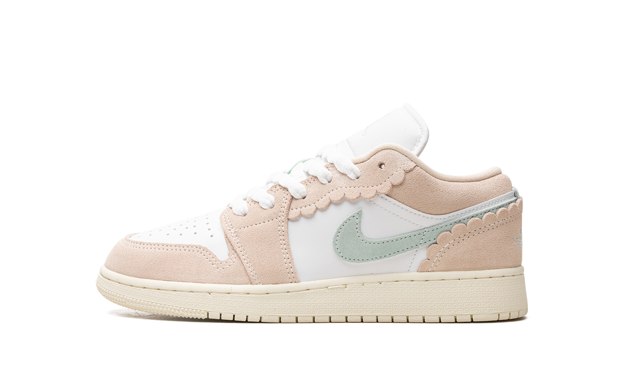 Air Jordan 1 Low Se GS "Guava Ice"