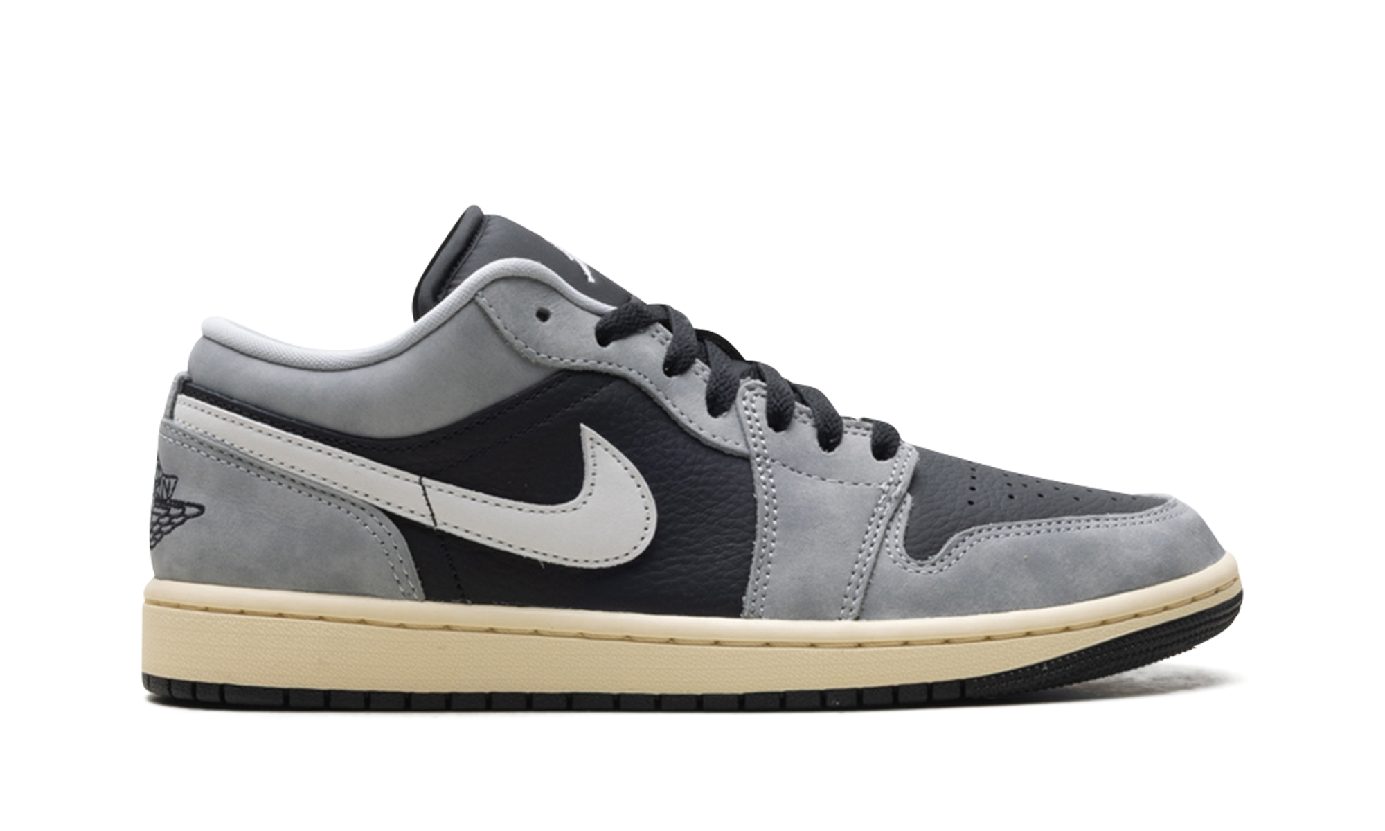 Air Jordan 1 Low Se "Light Smoke Grey"