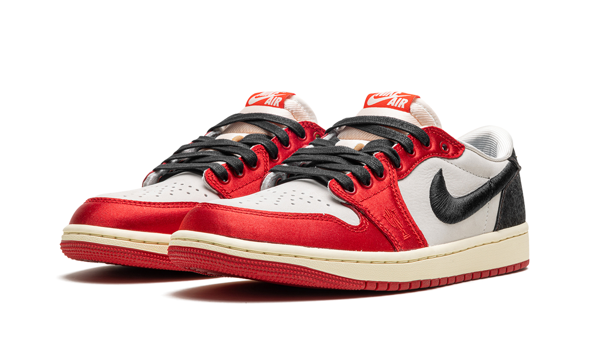 Air Jordan 1 Low "Trophy Room - Away"