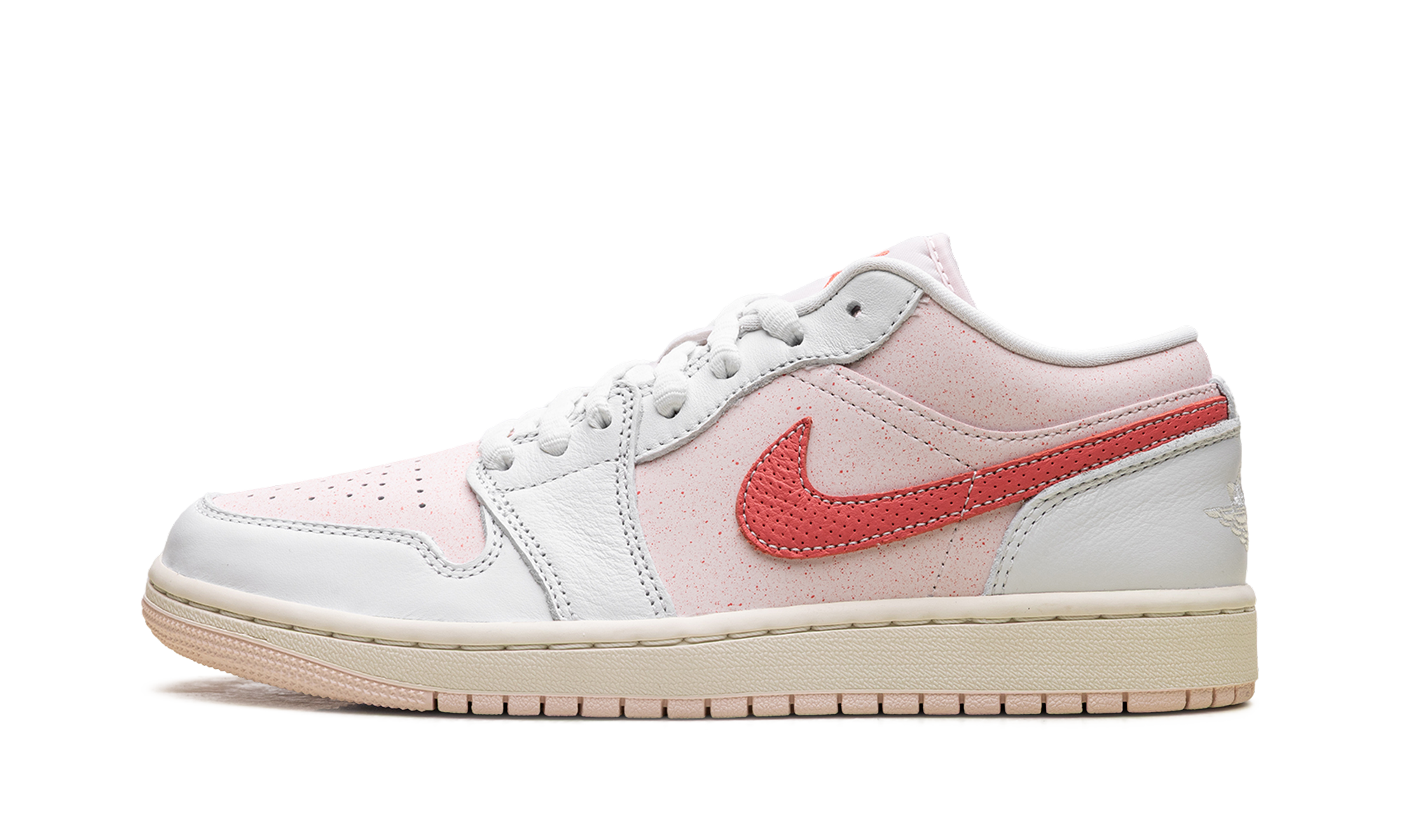 Air Jordan 1 Low Women "Strawberry Milkshake"