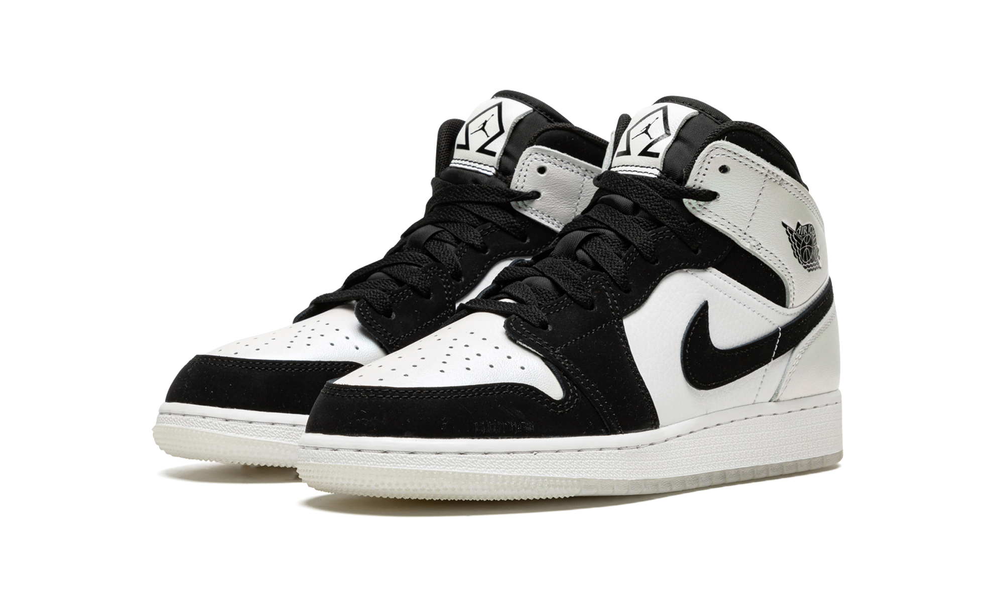 Air Jordan 1 Mid Se GS "Diamond Shorts"
