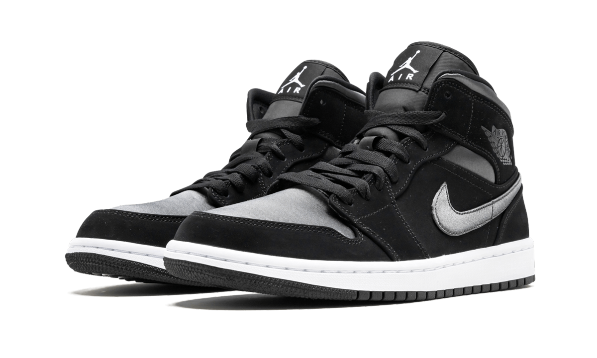 Air Jordan 1 Mid Se "Nylon - Black/grey"