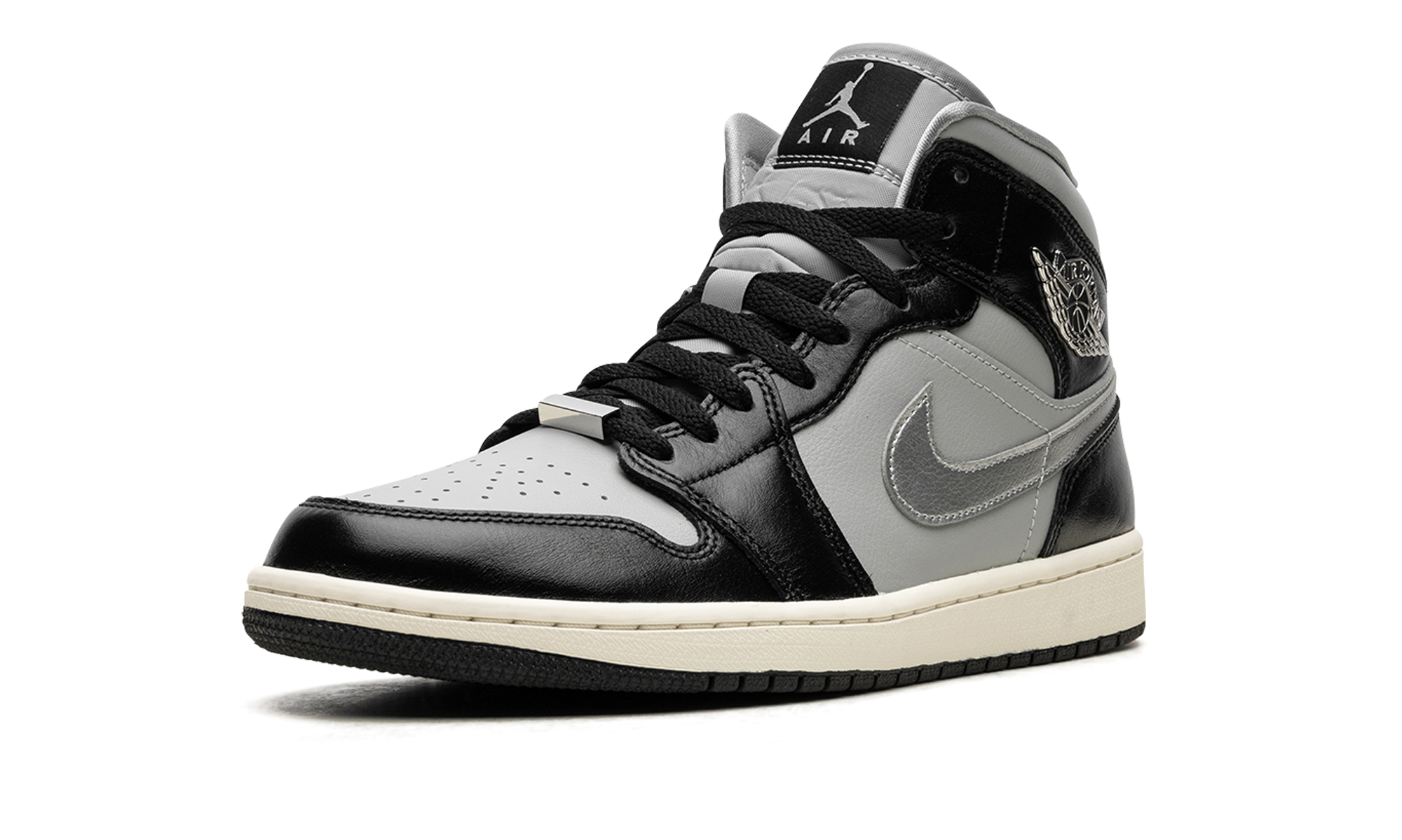 Air Jordan 1 Mid Se Women "Black Chrome"