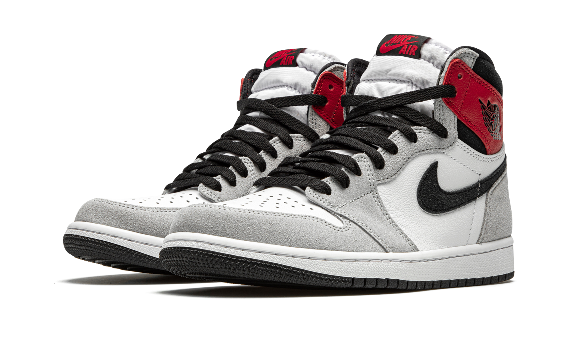 Air Jordan 1 RETRO High OG "Light Smoke Grey"