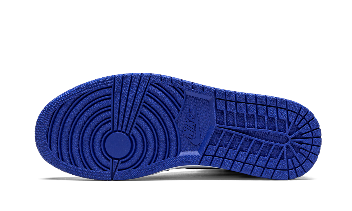 Air Jordan 1 RETRO High OG "Royal Toe"
