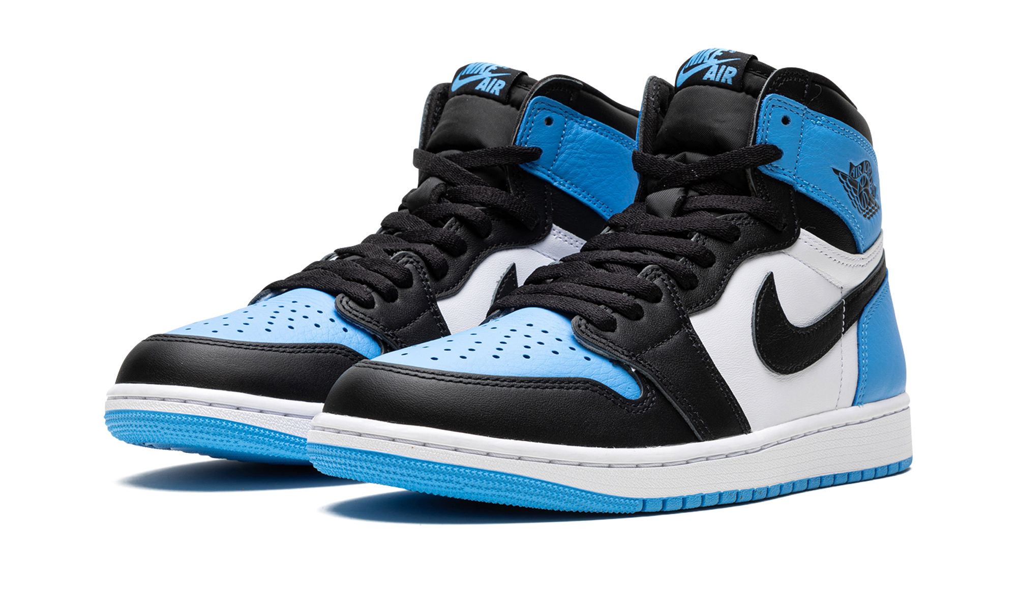 Air Jordan 1 RETRO High OG "Unc Toe"