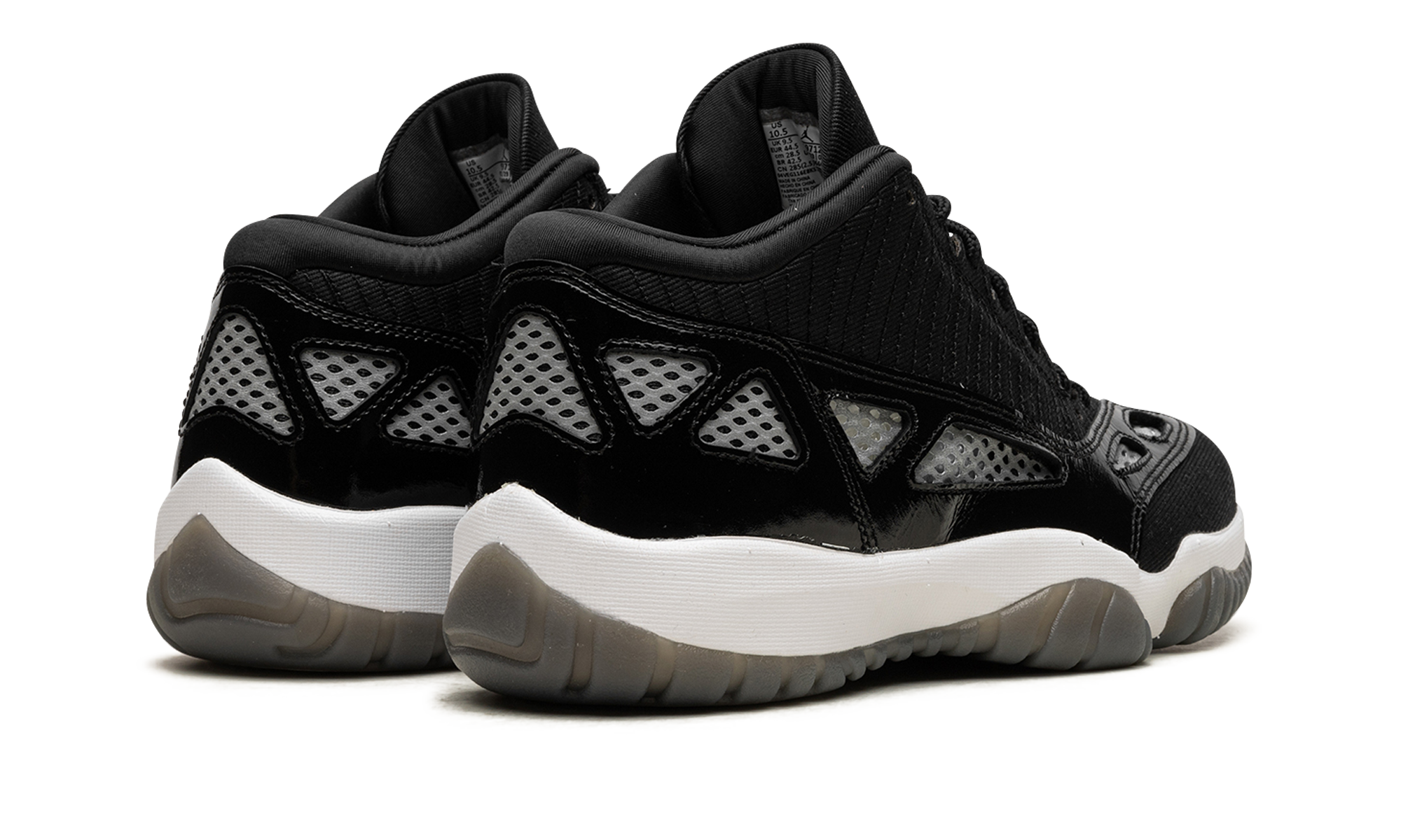 Air Jordan 11 Low Ie "Black/white"