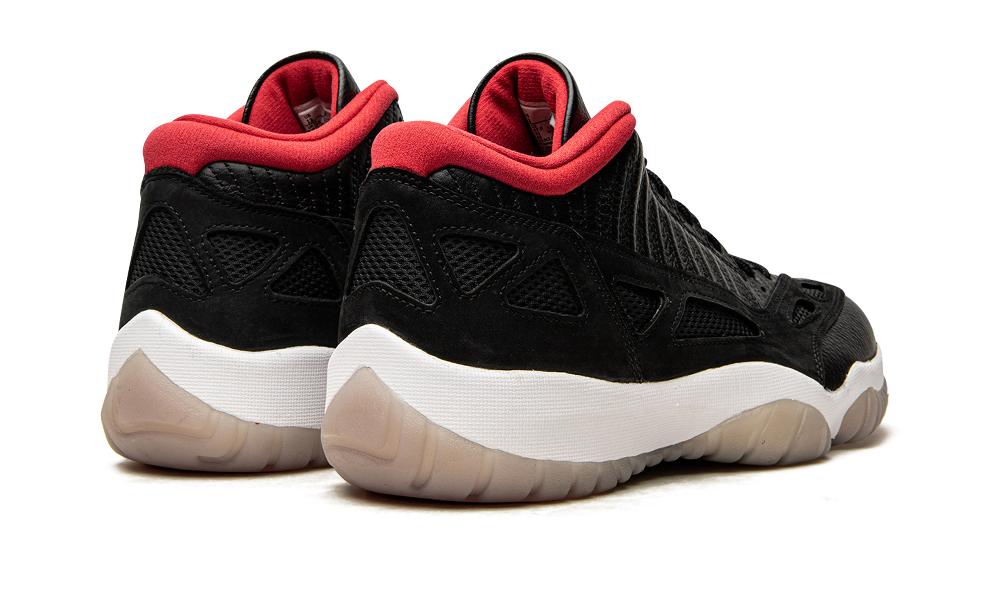 Air Jordan 11 Low Ie "Bred 2021"