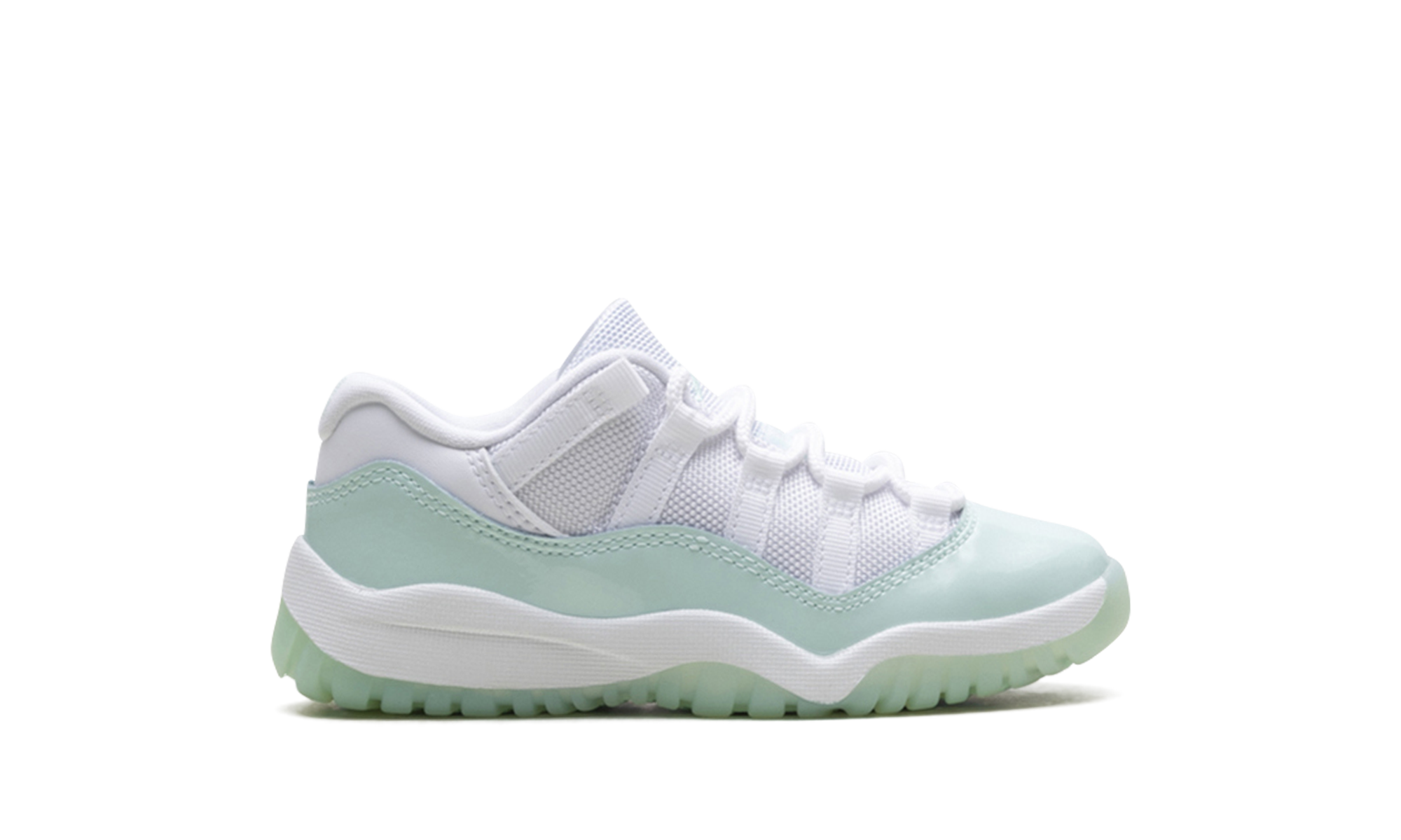 Air Jordan 11 Low Ps "Igloo"