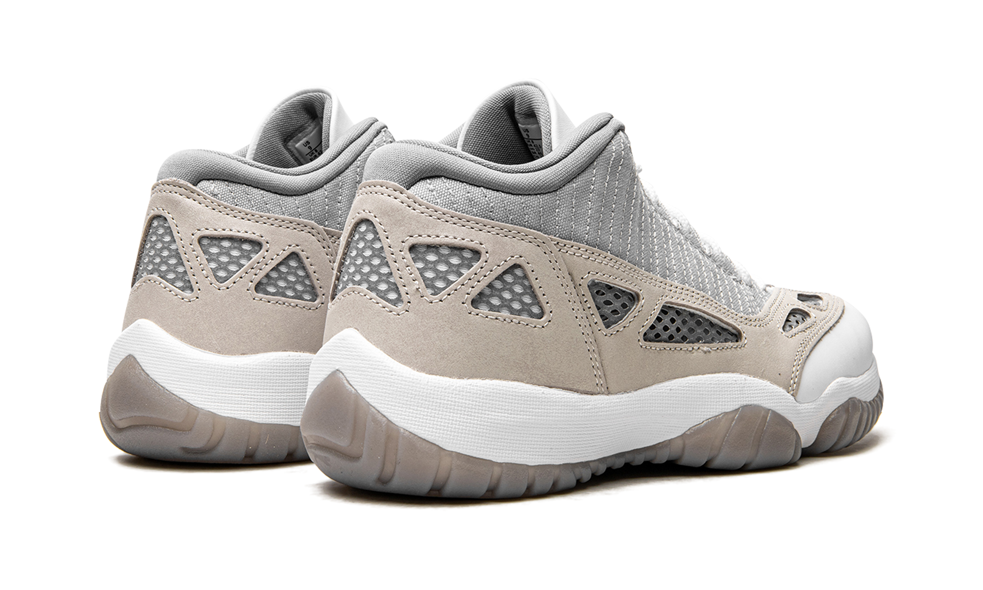 Air Jordan 11 RETRO Low Ie "'light Orewood Brown'"