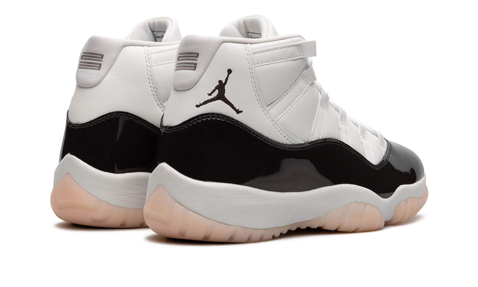 Air Jordan 11 Women "Neapolitan"