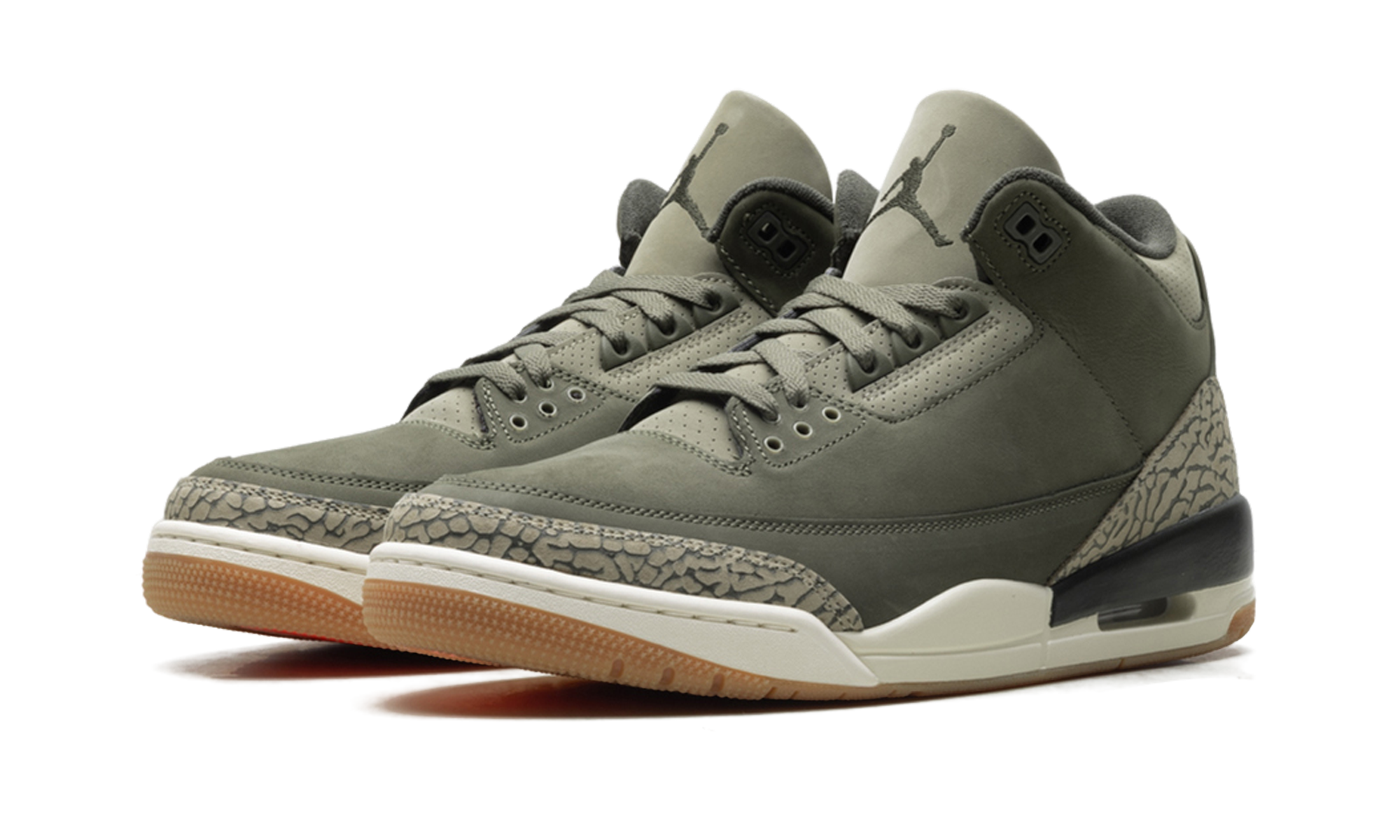 Air Jordan 3 "Family Affair"