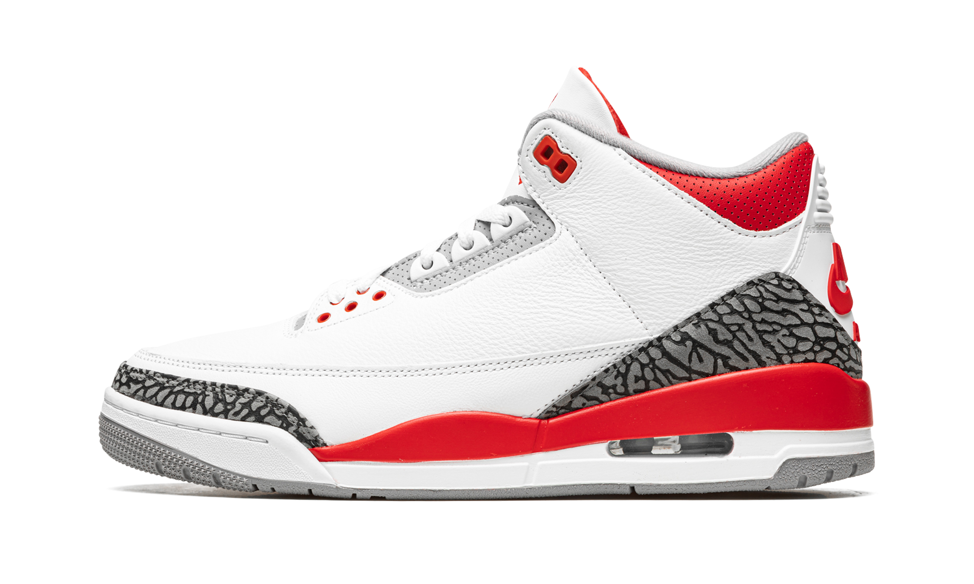 Air Jordan 3 RETRO "Fire Red 2022"