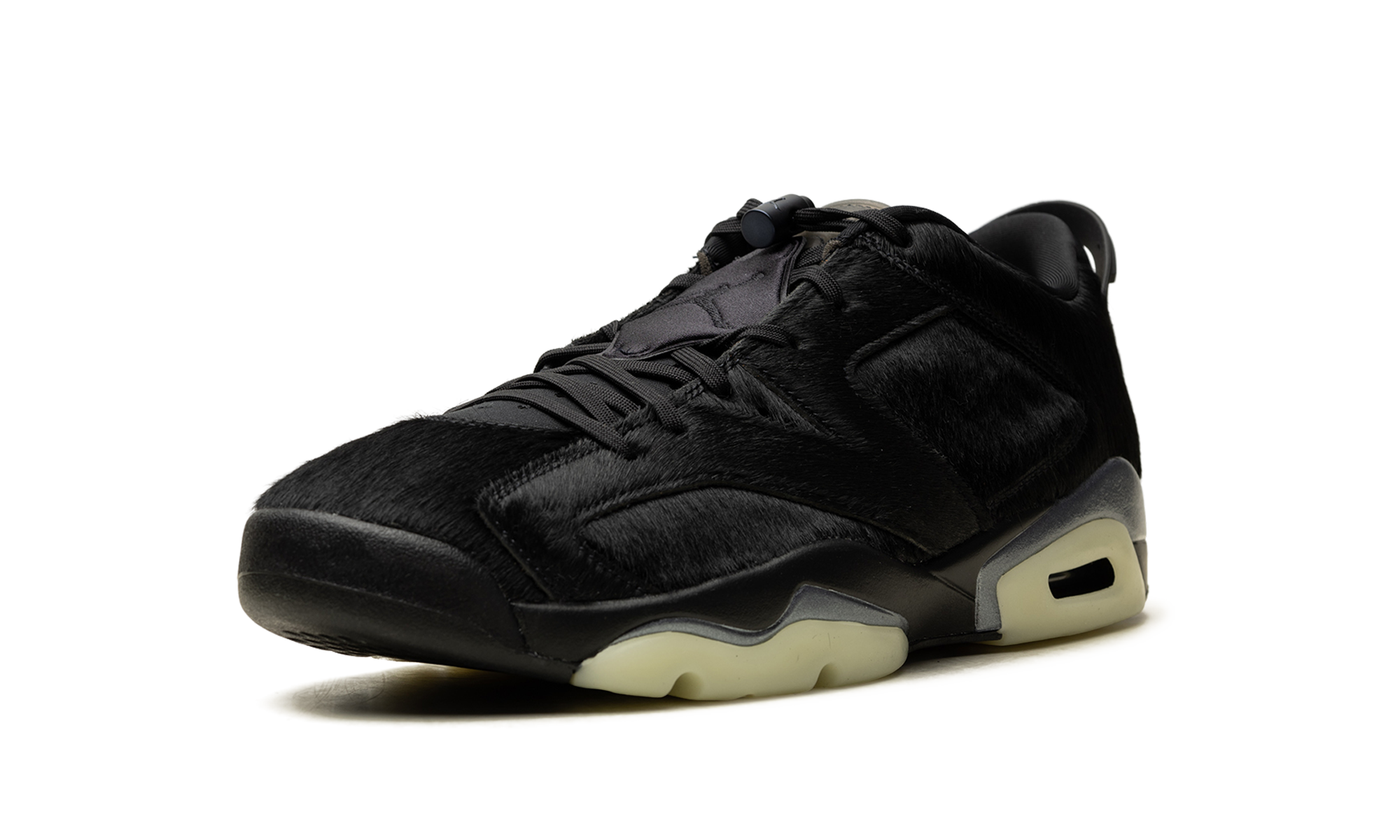 Air Jordan 6 Women "Blackout"