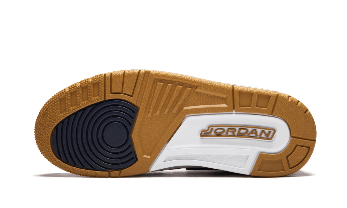 Air Jordan Legacy 312 Nrg "Medicine Ball"