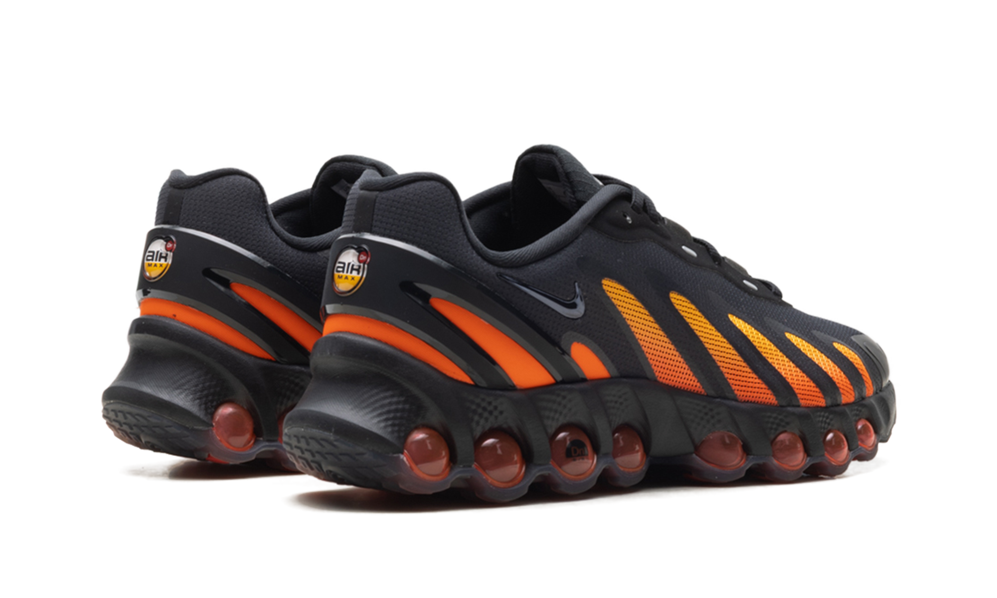 Air Max Dn8 "Black Dark Copper"