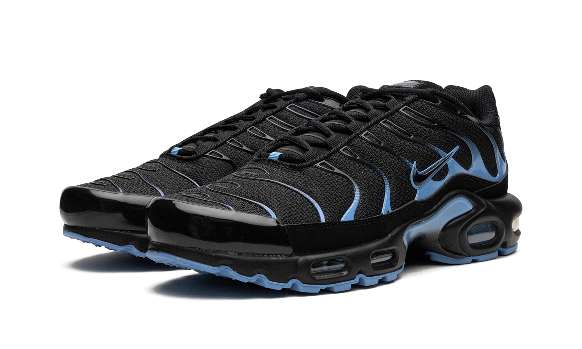 Air Max Plus "Black / University Blue"