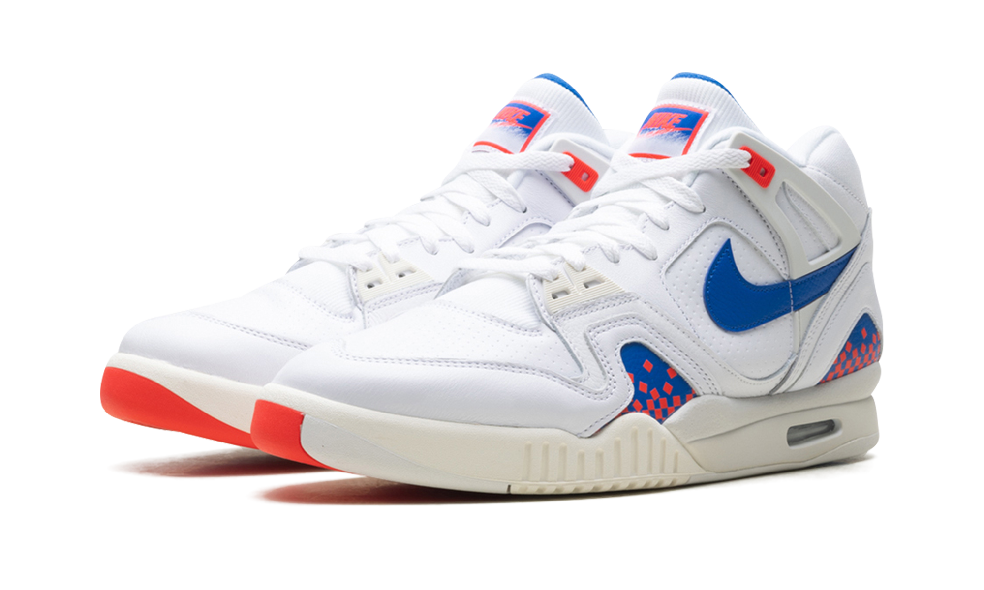 Air Tech "Pixel Court (2025)"