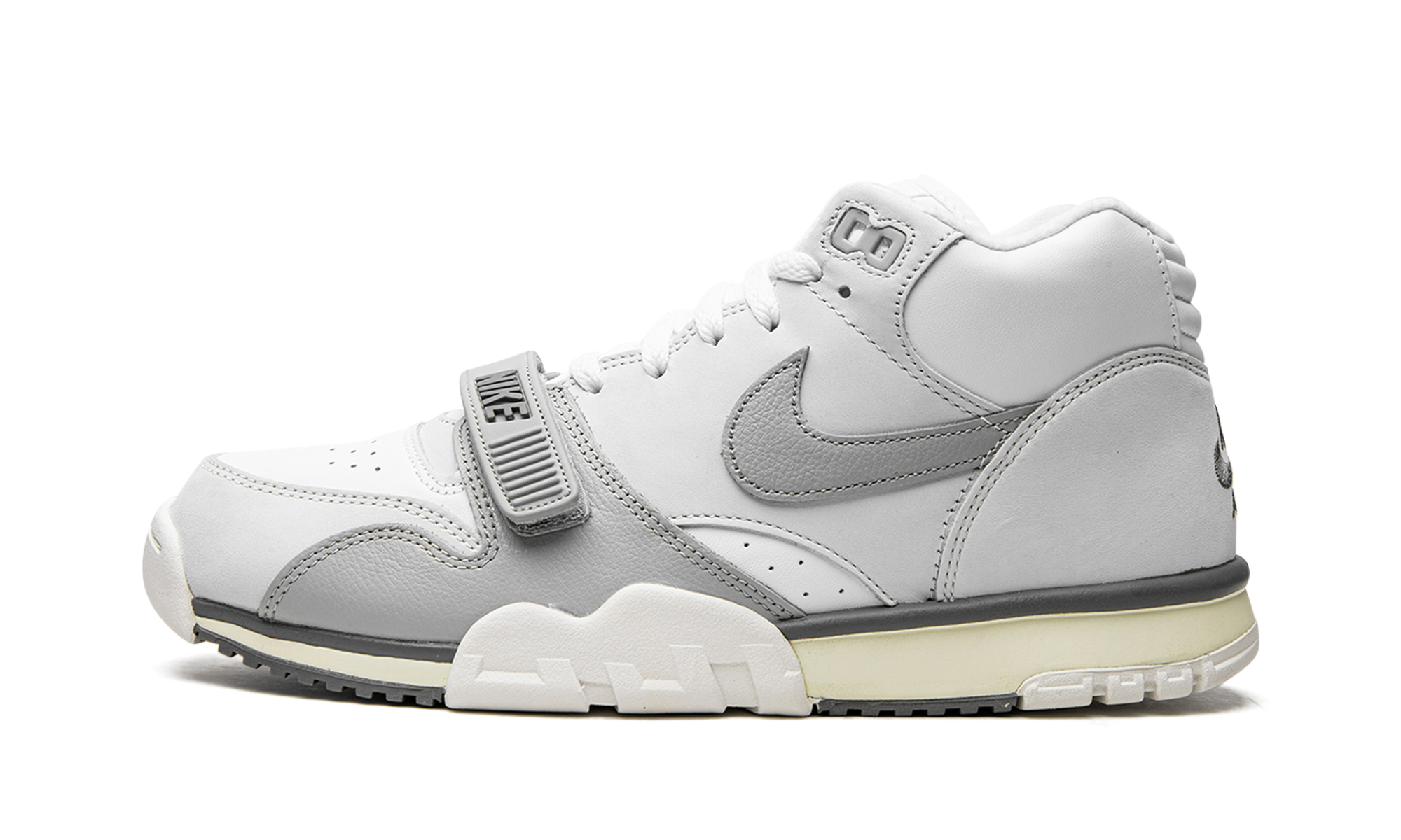 Air Trainer 1 "Photon Dust"