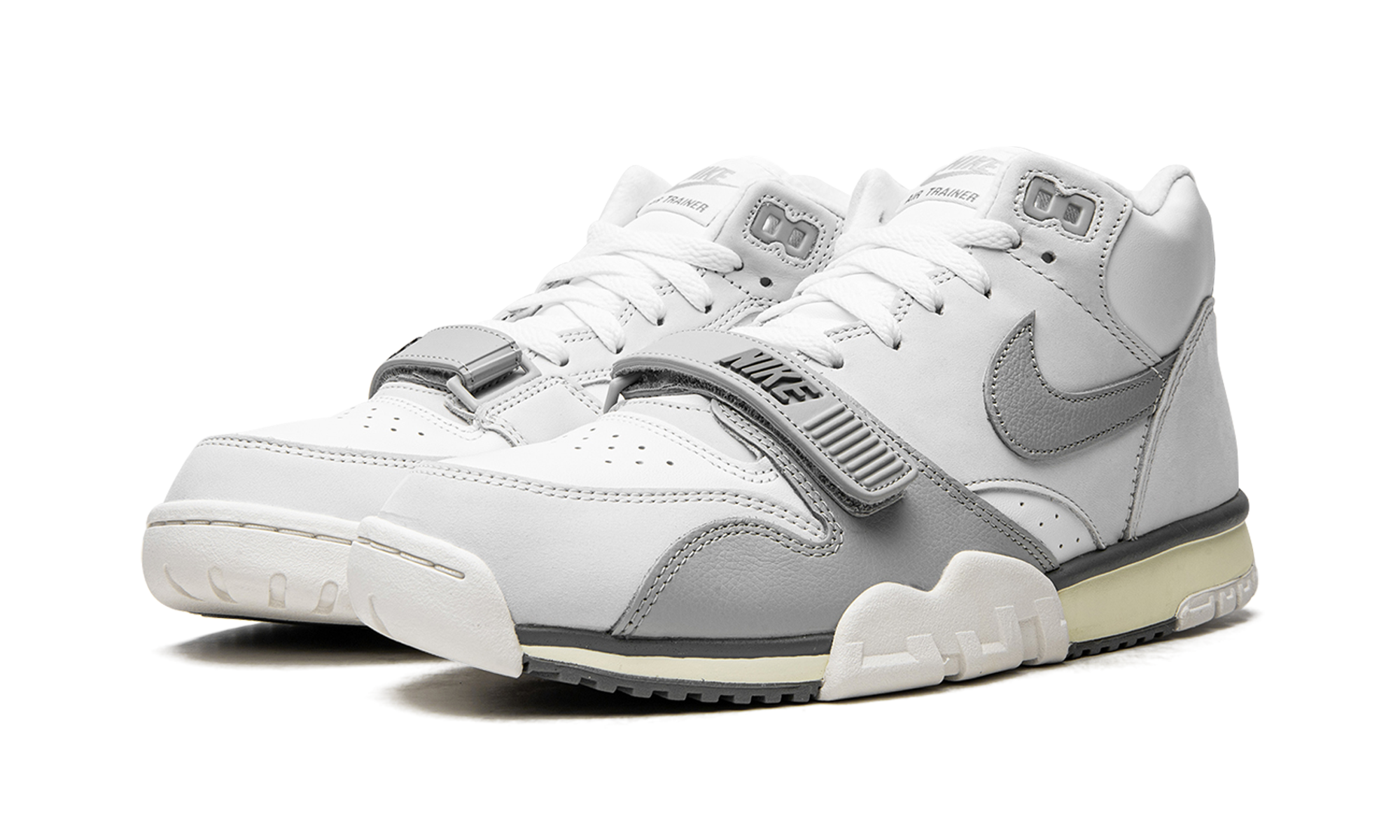 Air Trainer 1 "Photon Dust"