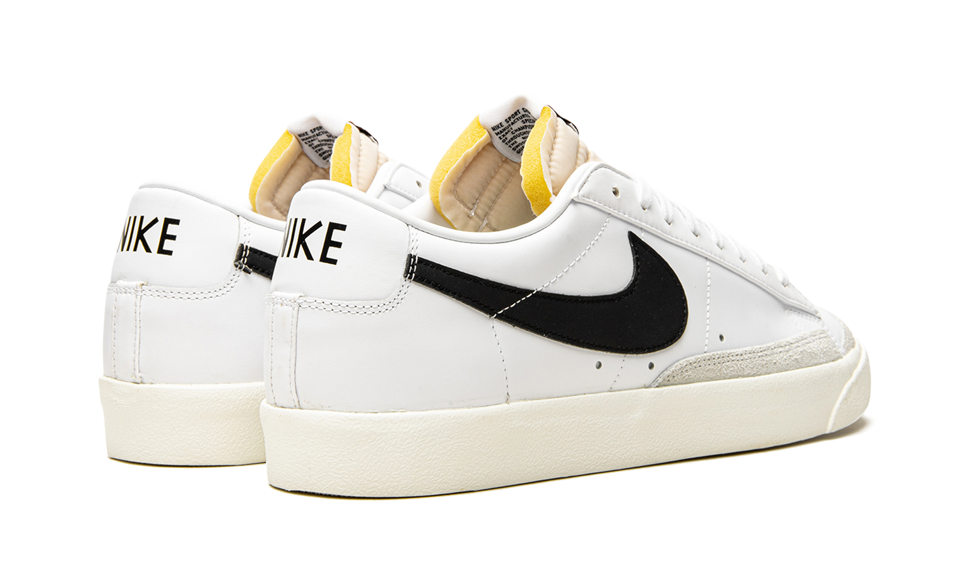 Blazer Low '77 Vintage "White / Black"