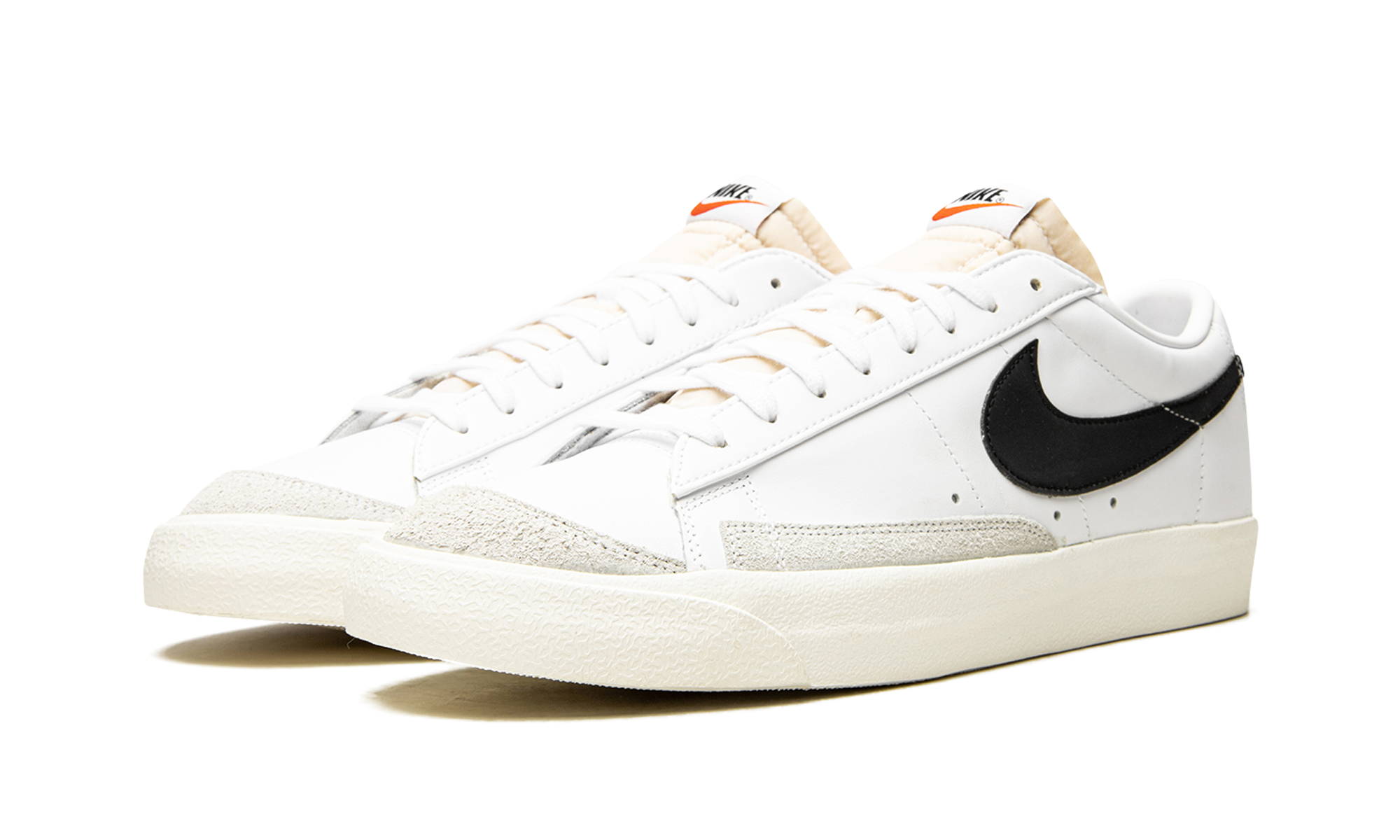 Blazer Low '77 Vintage "White / Black"