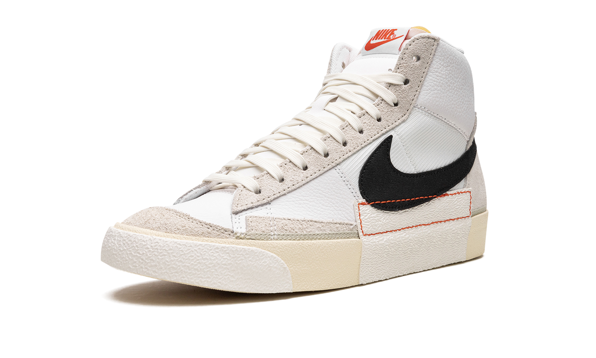 Blazer Mid '77 "Pro Club Light Bone"