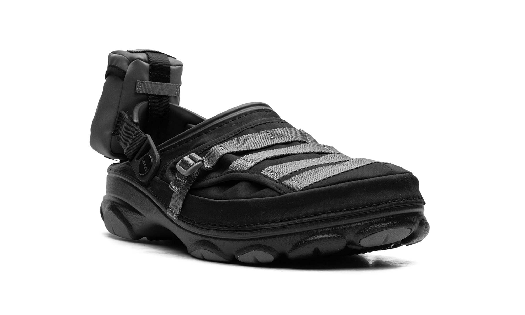 Classic All-Terrain Military Clog "Beams - Black"