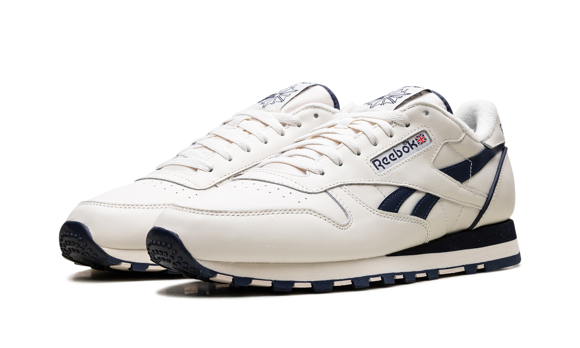 Classic Leather 1983 Vintage "White Navy"