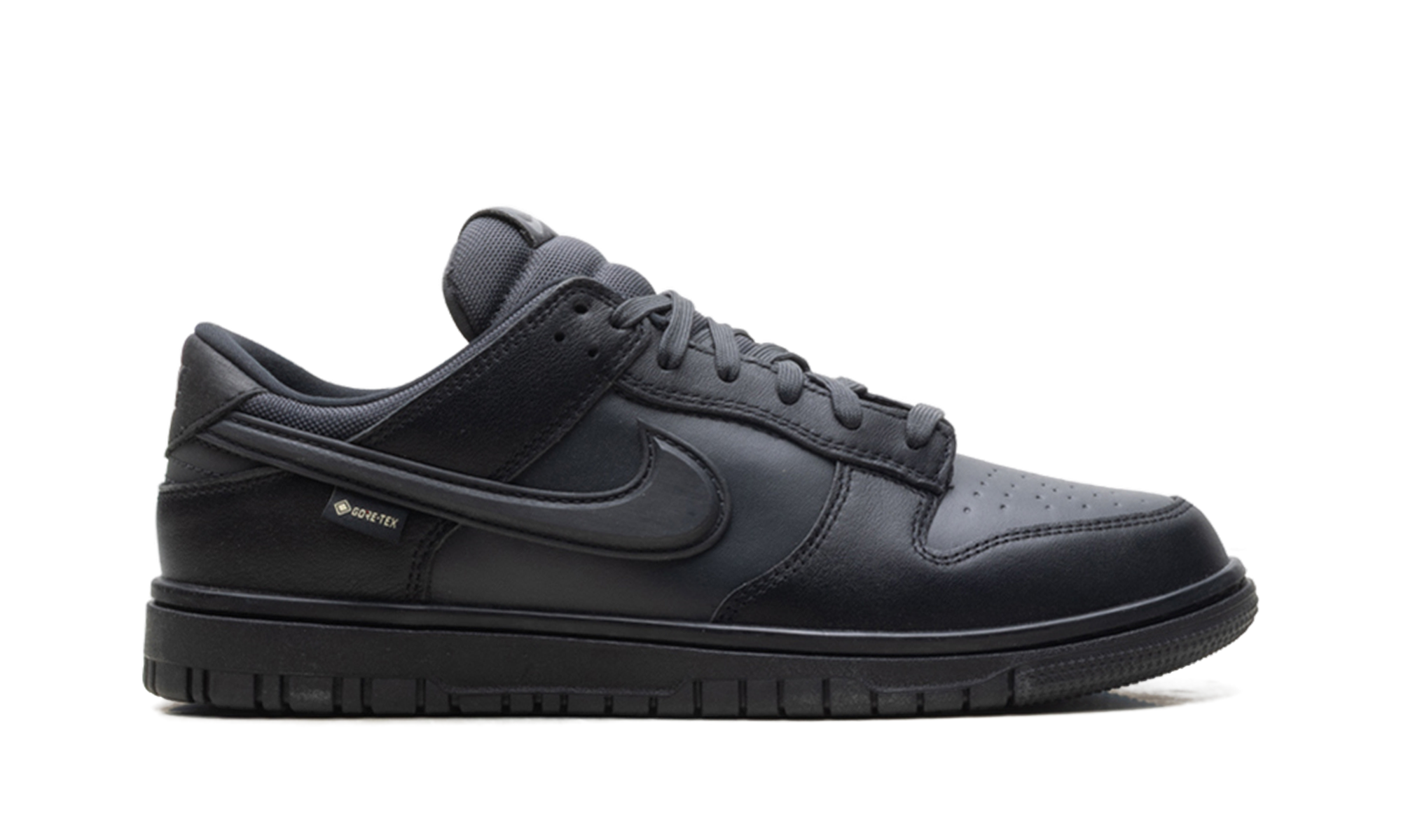 Dunk Low Gore-Tex "Triple Black"