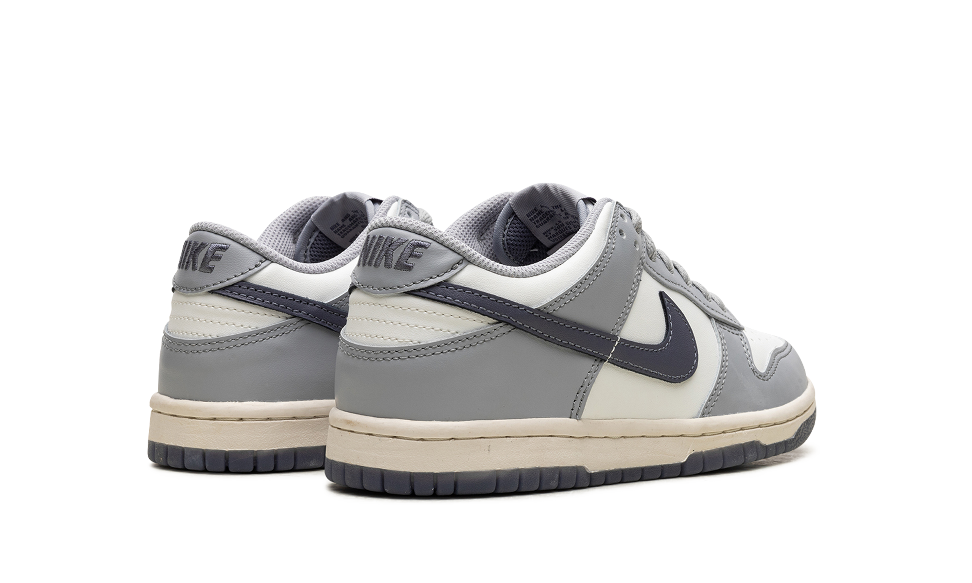 Dunk Low "Light Carbon"