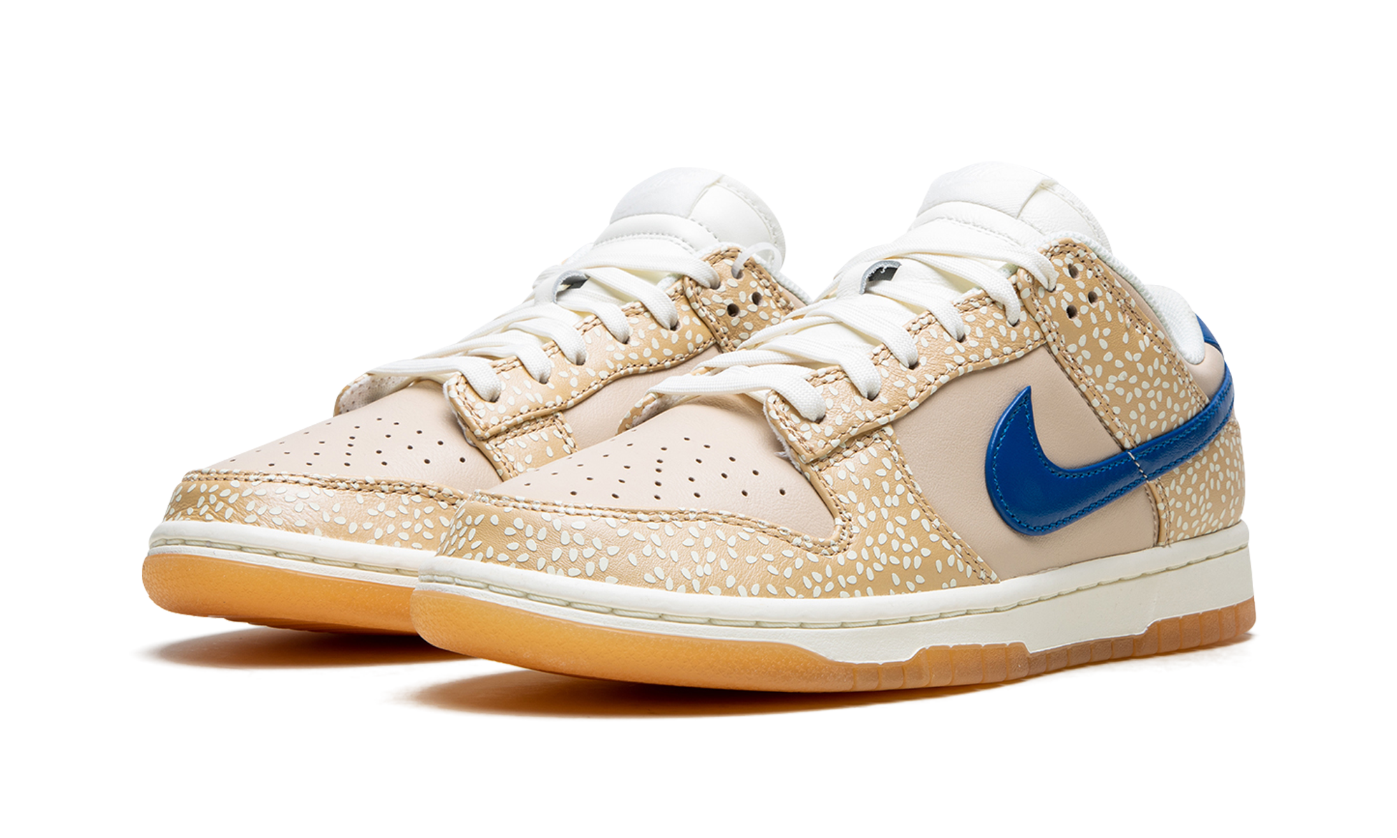 Dunk Low "Montreal Bagel"
