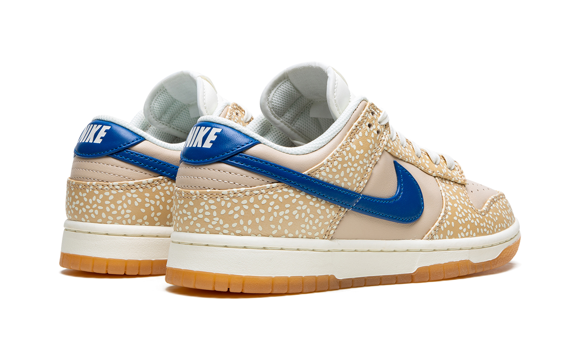 Dunk Low "Montreal Bagel"
