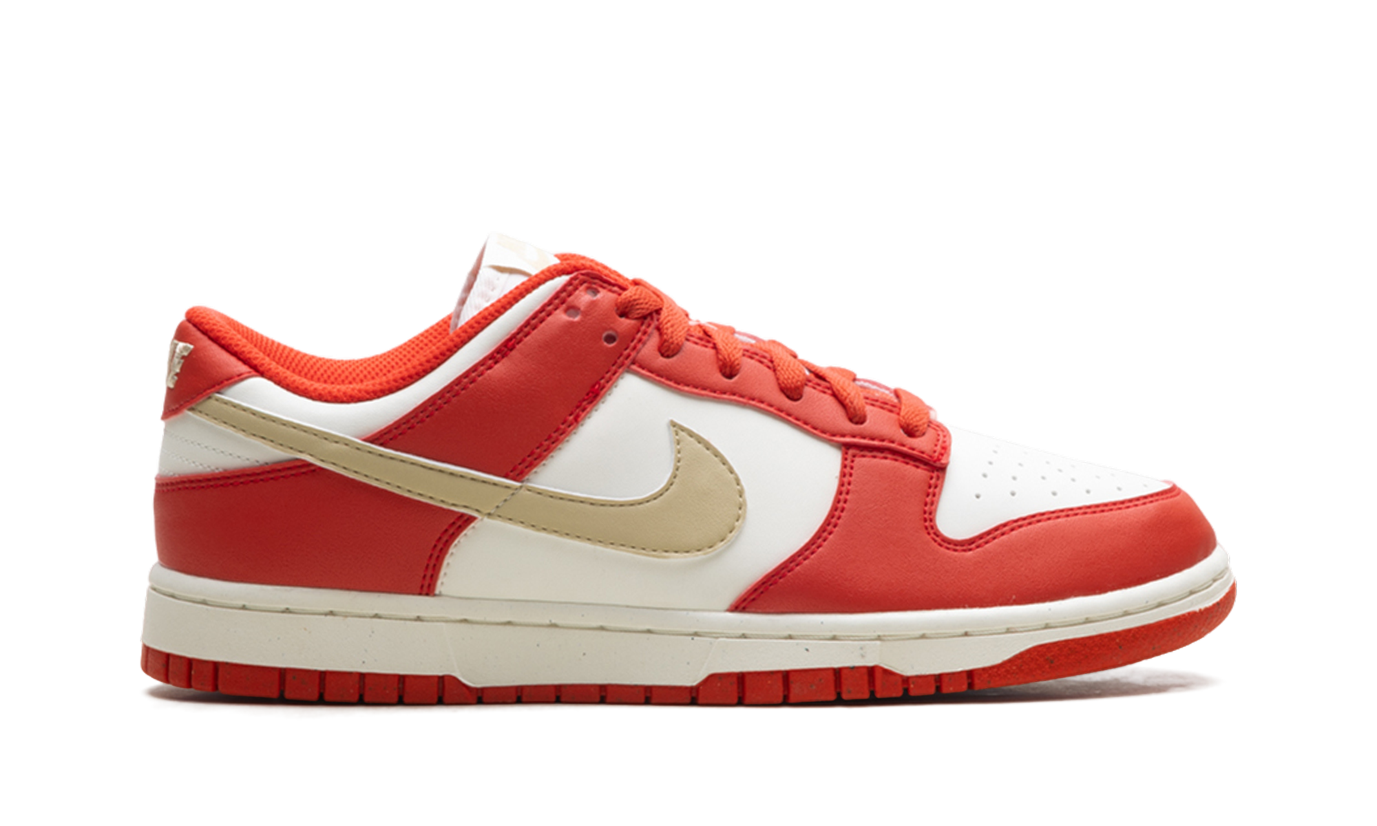 Dunk Low Next Nature Women "Team Gold"