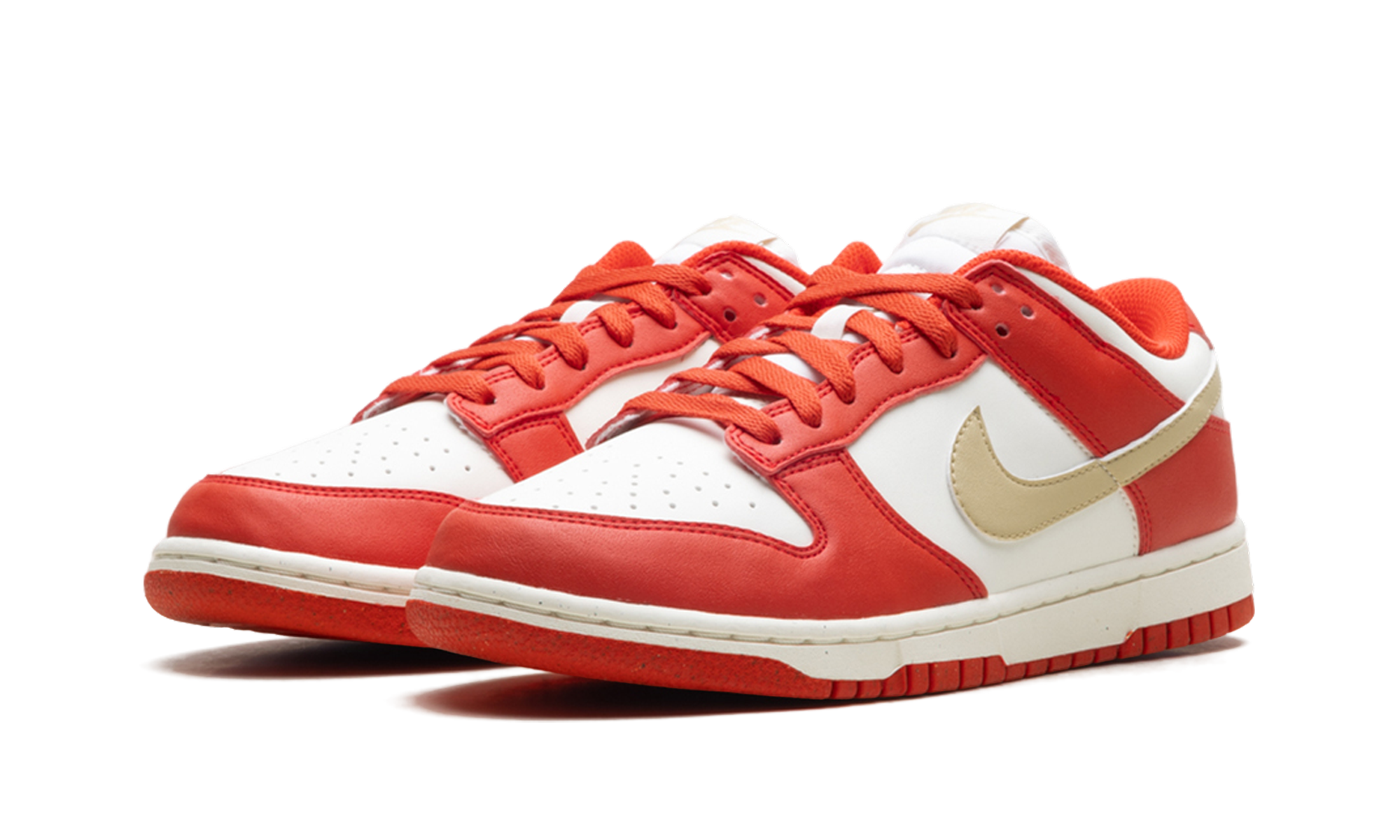 Dunk Low Next Nature Women "Team Gold"