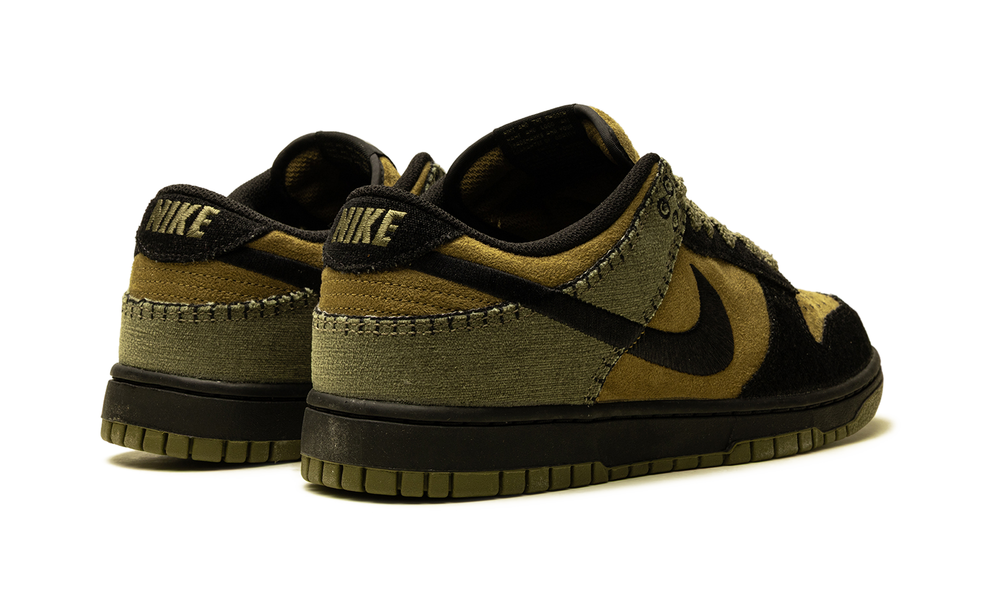 Dunk Low RETRO Se "Camo Olive"