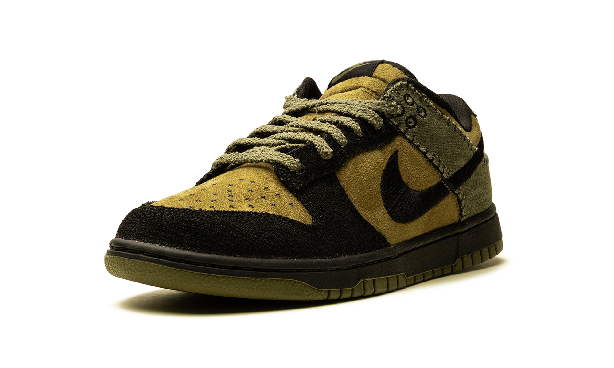 Dunk Low RETRO Se "Camo Olive"