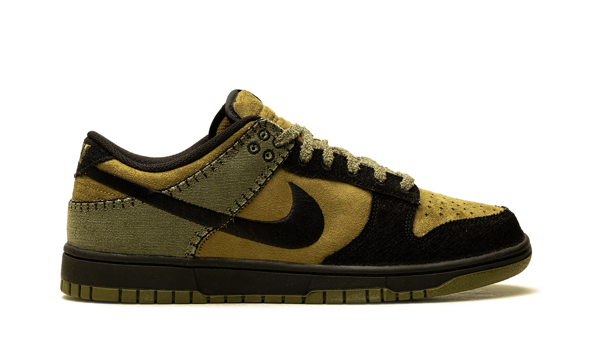 Dunk Low RETRO Se "Camo Olive"