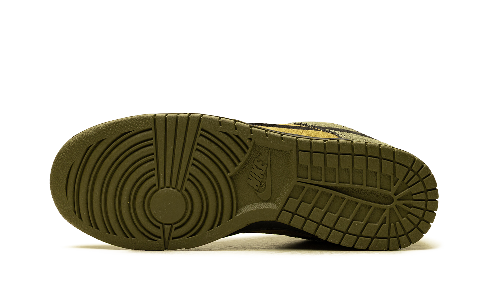 Dunk Low RETRO Se "Camo Olive"