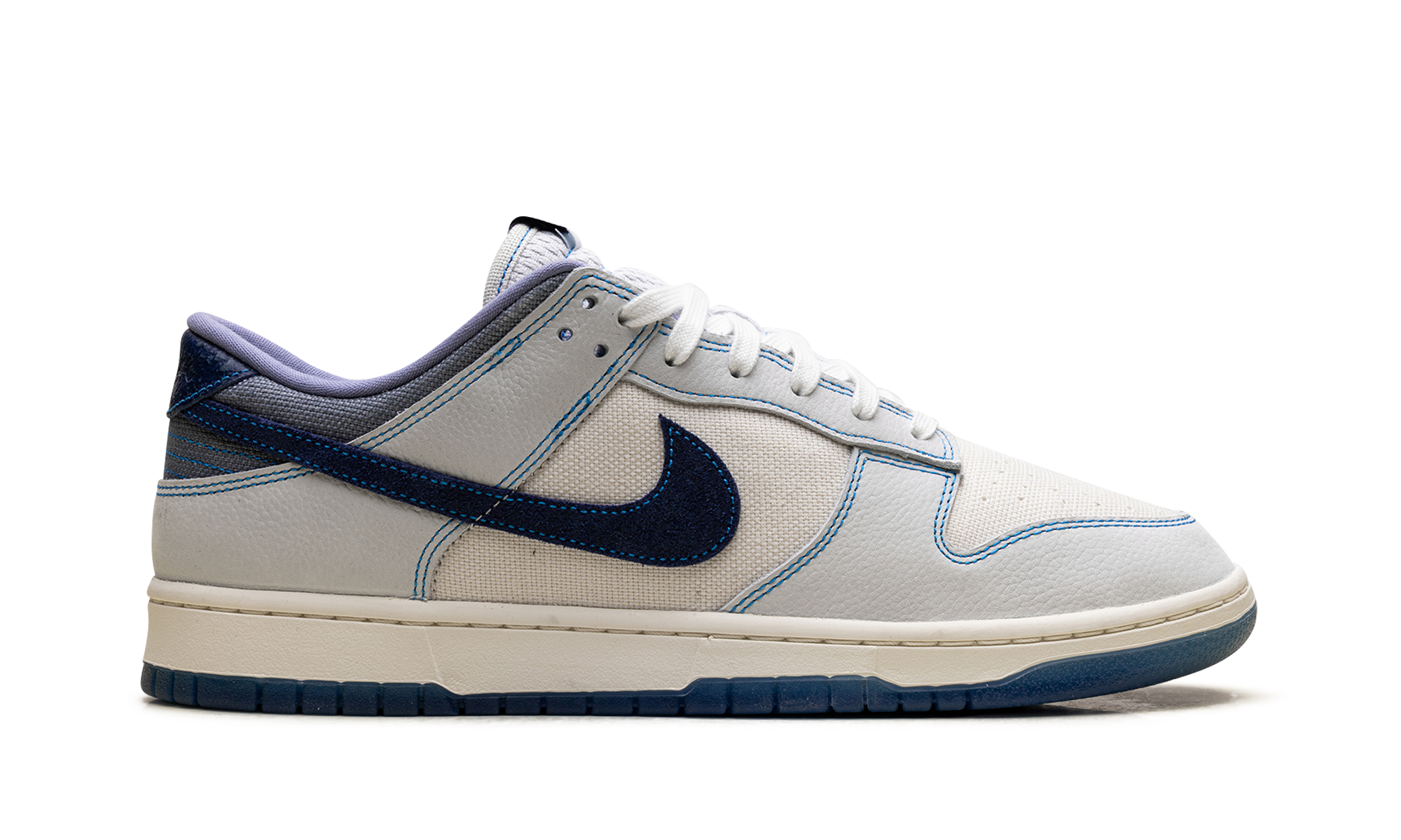 Dunk Low RETRO Se "White Blue Void"