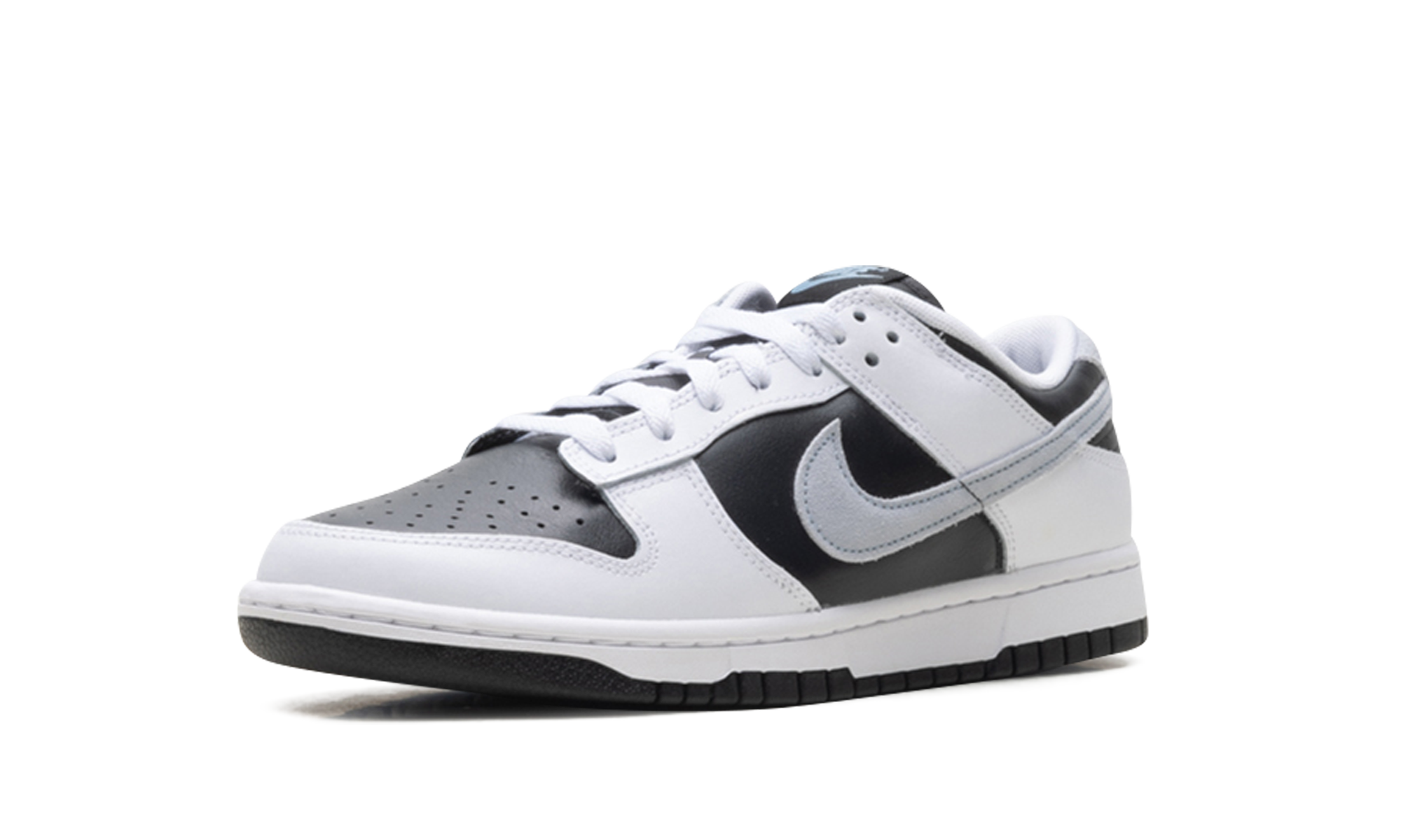 Dunk Low "Reverse Panda 2.0"