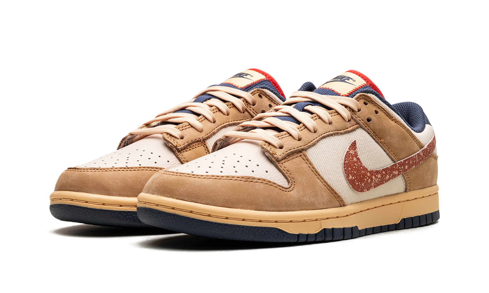 Dunk Low "Wheat/sanddrift"